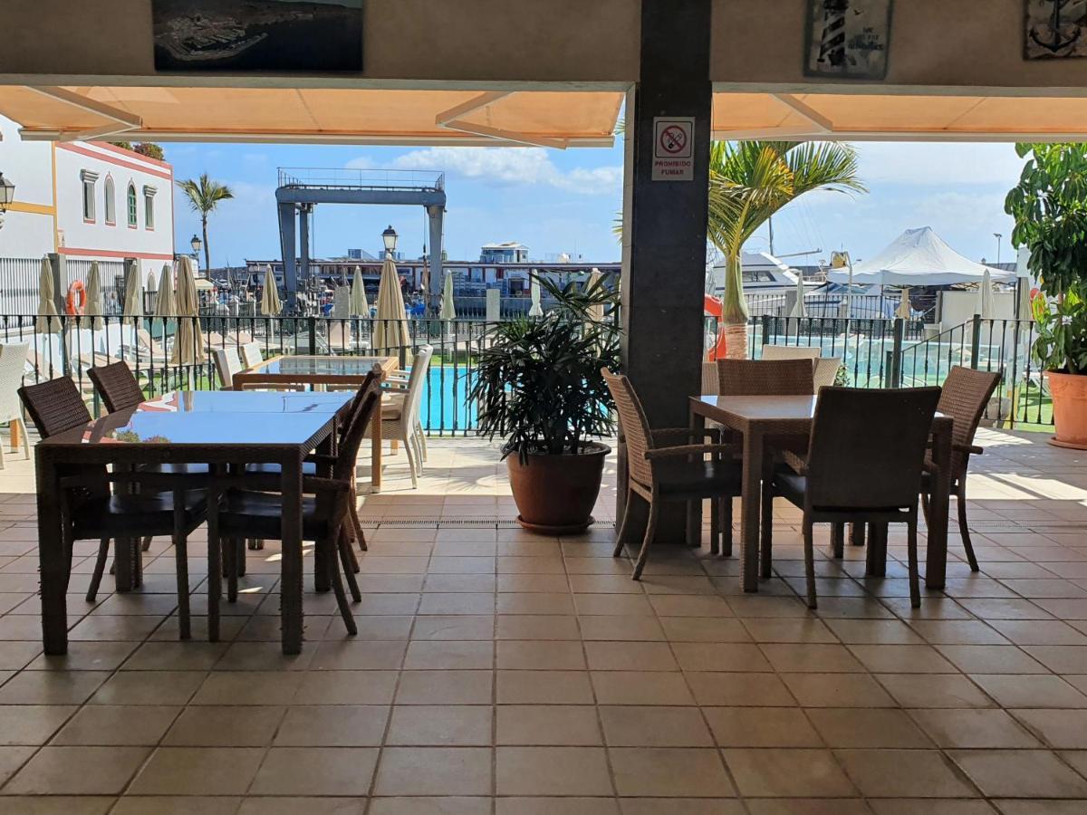 شقة Billy'S Marina 360 With Pool Access بويرتو دي موغان المظهر الخارجي الصورة